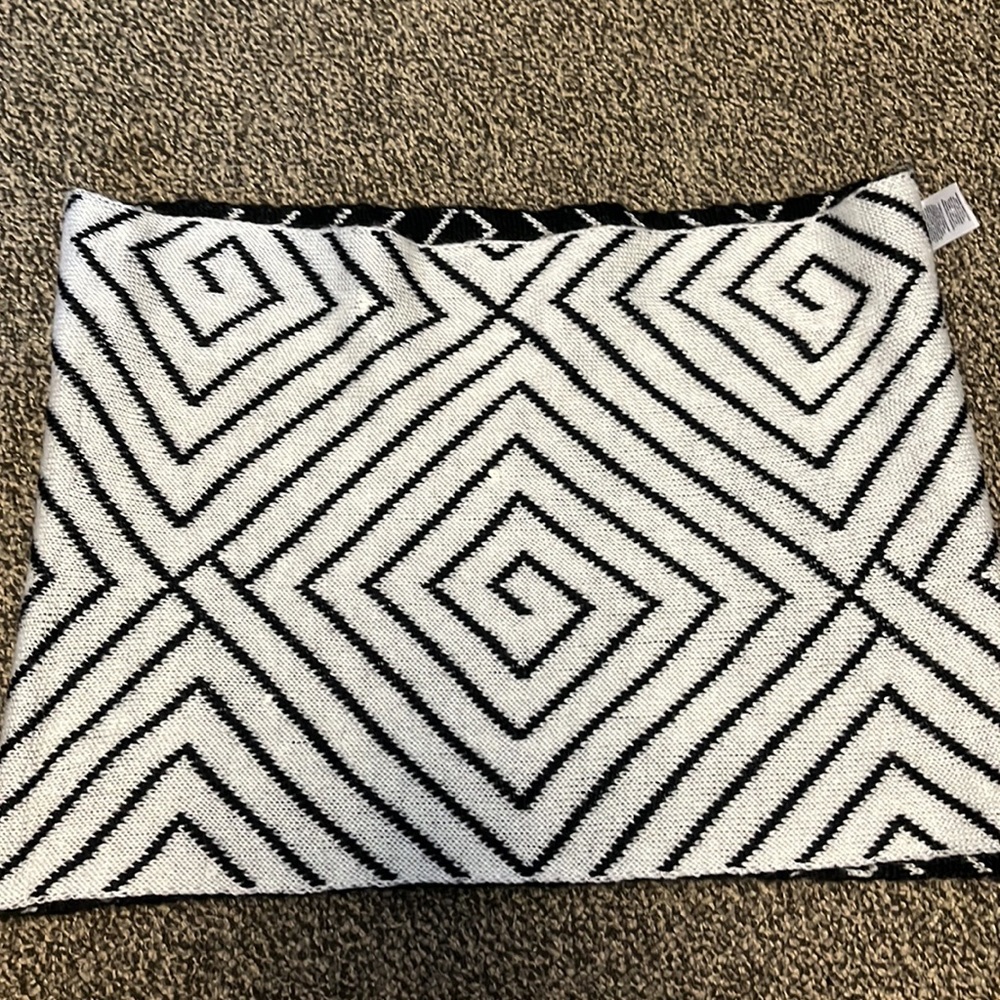 Reversible Infinity Scarf!! - Picture 2 of 2